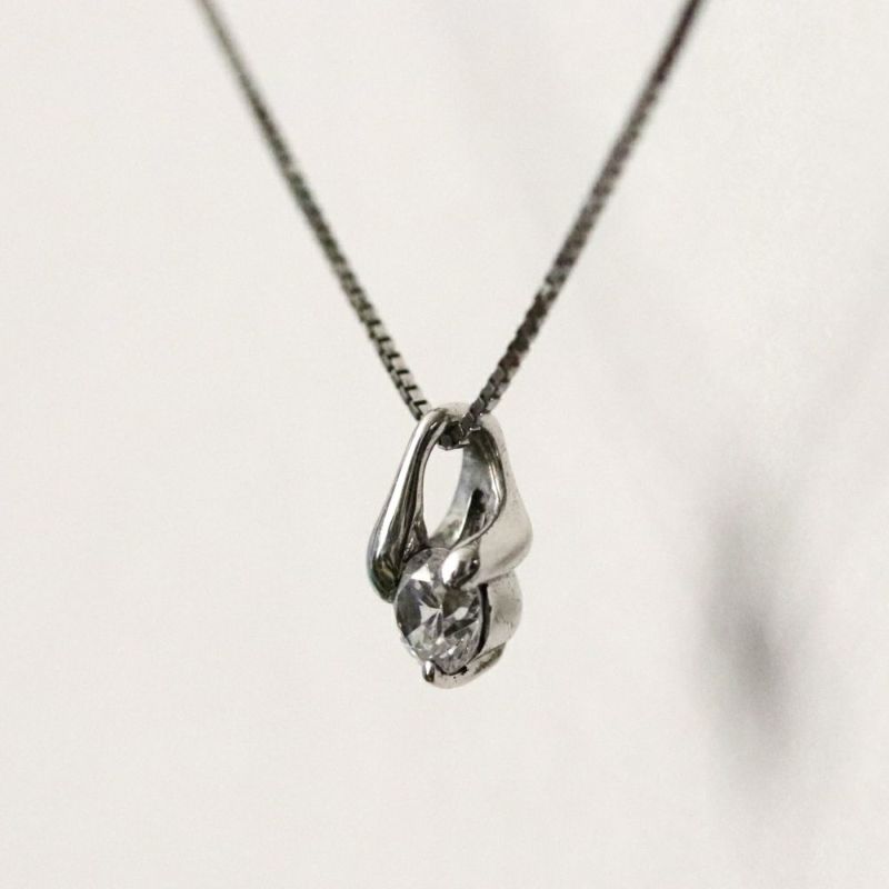 ダイヤペンダントネックレスジュエリーリフォームrfp0428ｎcｔ030ｐｔ横