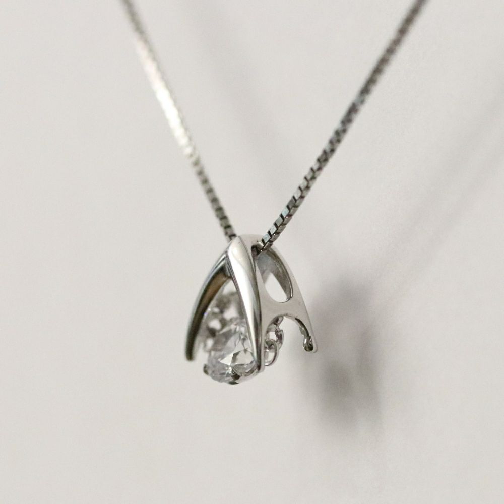 ダイヤペンダントネックレスジュエリーリフォームｒｆｆｖ-0006ｃｔ030ｐｔ横