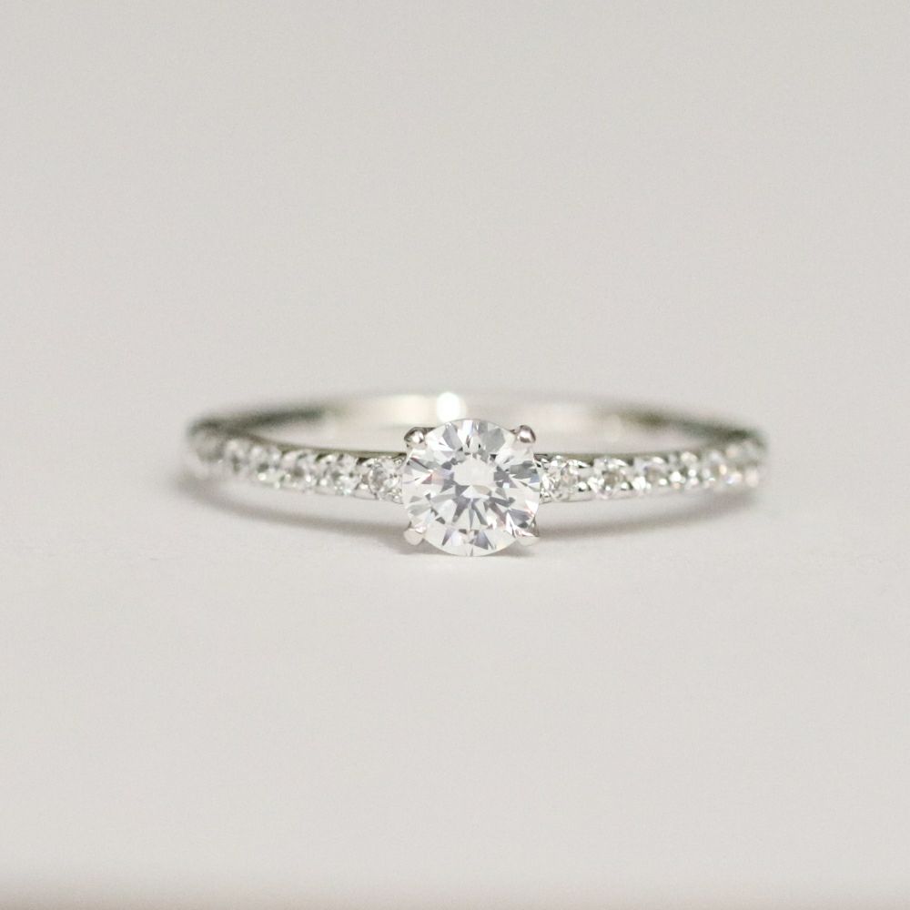 婚約指輪ジュエリーリフォームｒｆｄｒ1072cｔ030ｐｔ正面