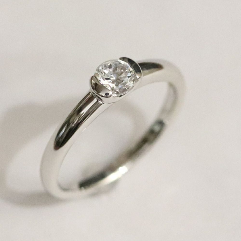 ダイヤモンド婚約指輪枠erq4281ct030pt斜め